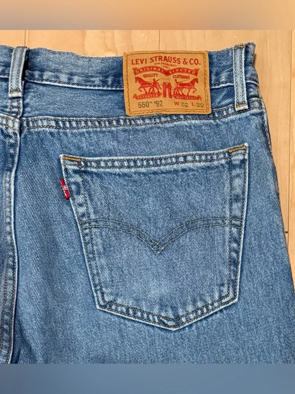 Levi’s 550 '92 Relaxed Tapered Denim Jeans Blue Men’s 32x30 (Fit 33x28)